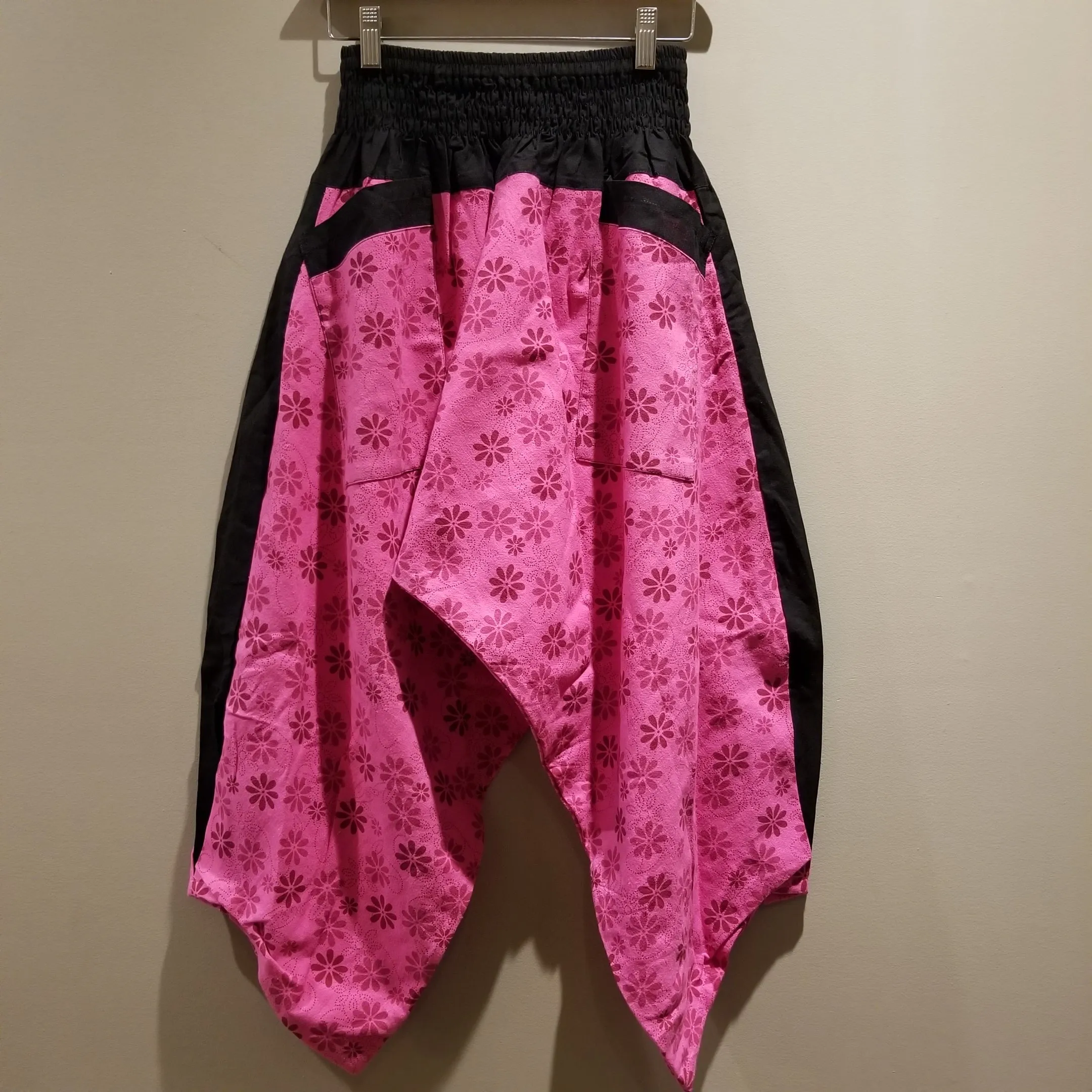 Cherry Blossom Elastic Waist Samurai Pants