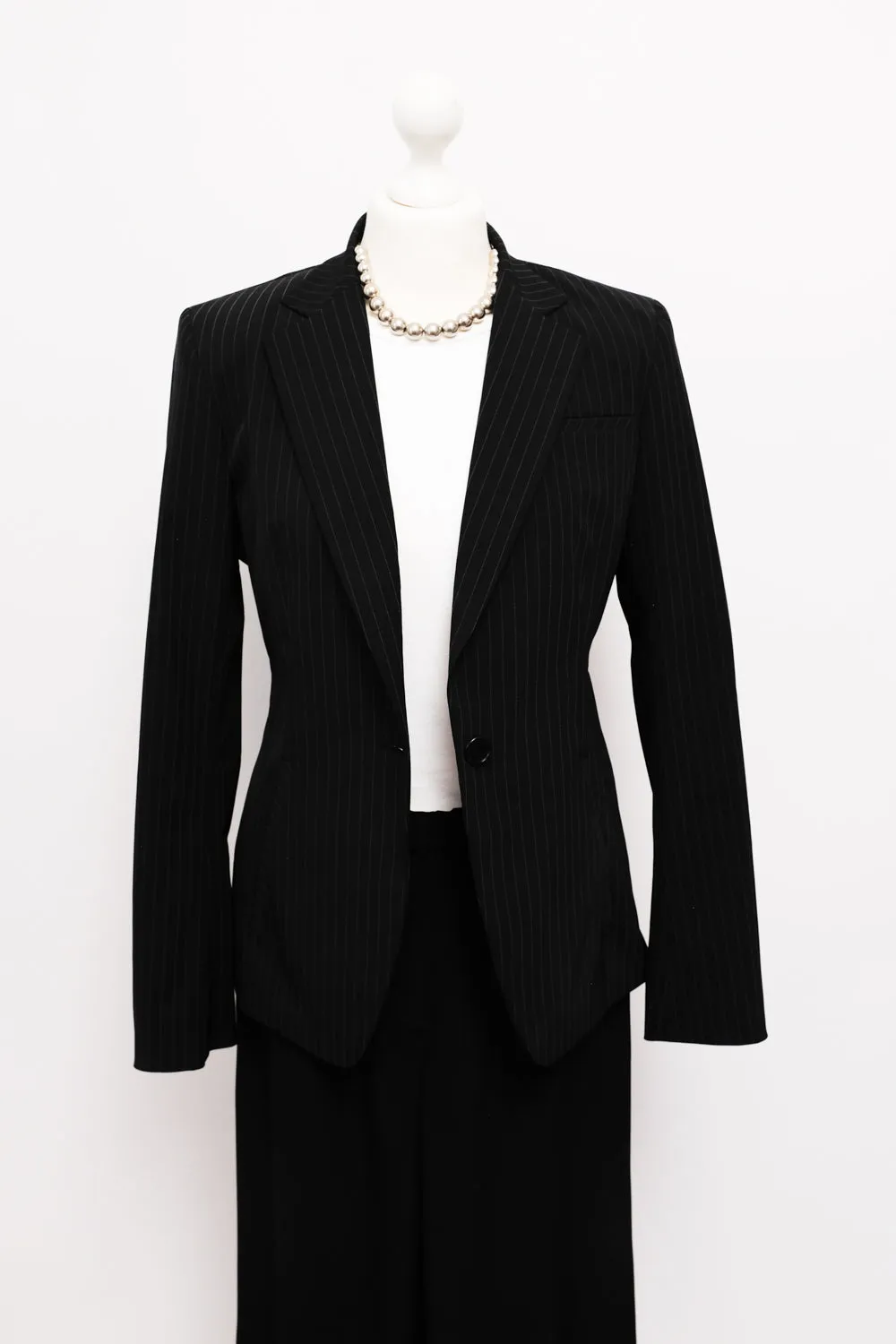 DKNY VINTAGE SLIM PINSTRIPES BLAZER