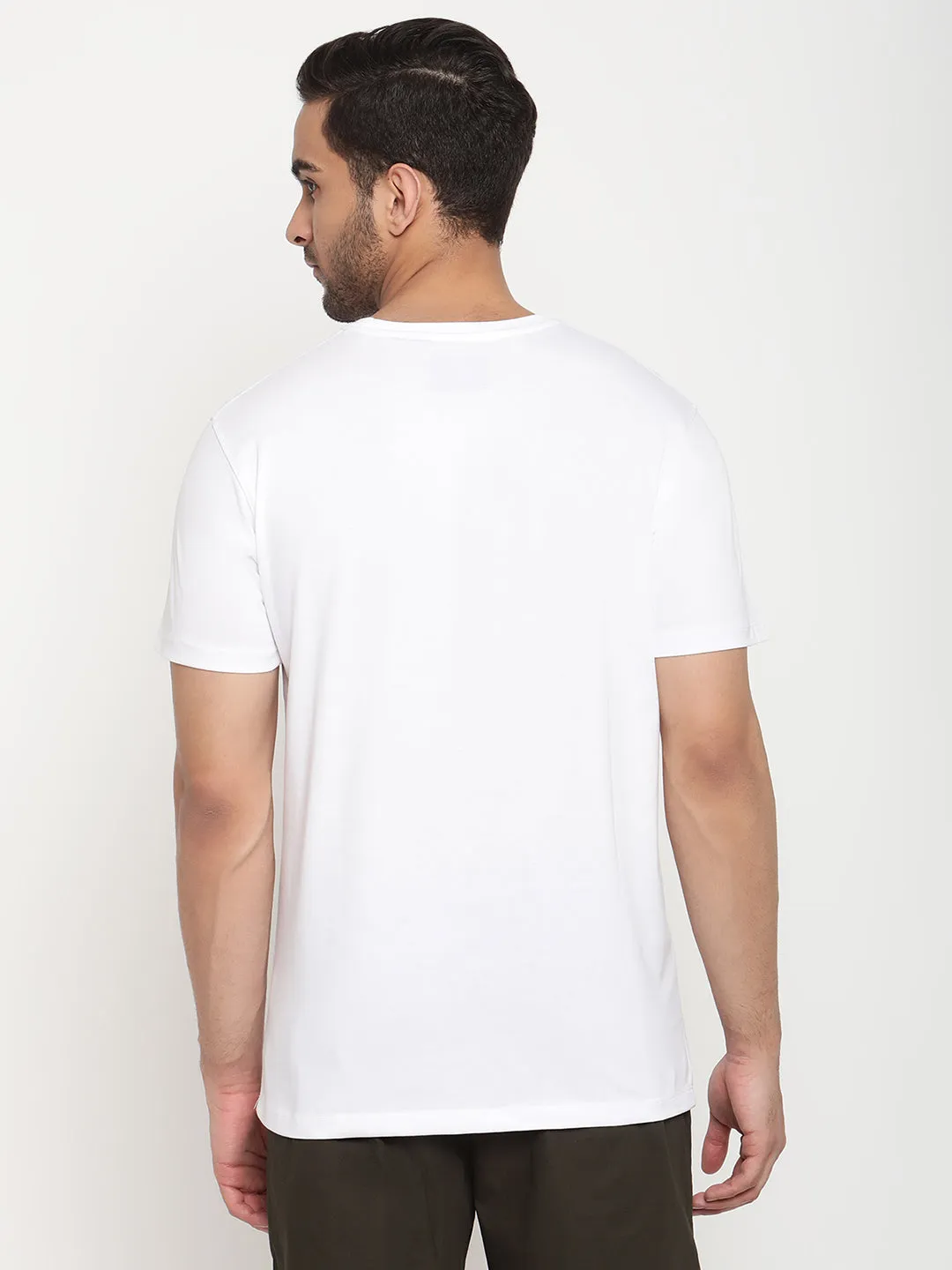 Men's White  Round neck Half Sleeve T-Shirt with Print